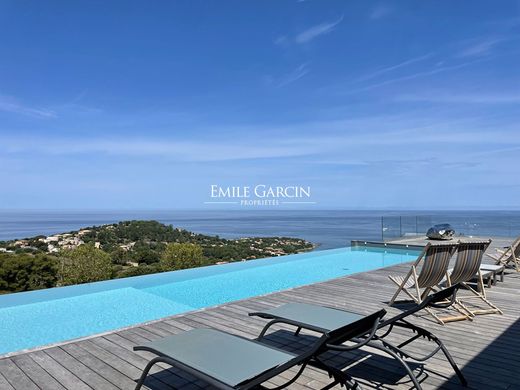 Luxury home in L'Île-Rousse, Upper Corsica