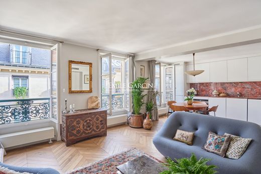 エッフェル塔　アンヴァリッド-エコール・ミリテール　サン・トーマ・ダカン, Parisのアパートメント