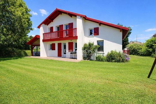 Luxus-Haus in Ahetze, Pyrénées-Atlantiques