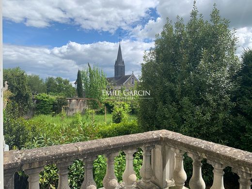 Maison de luxe à Laval, Mayenne