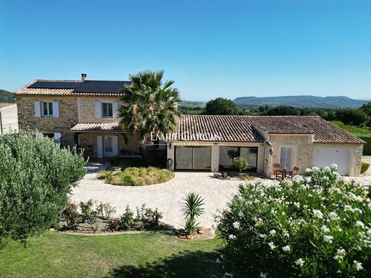 Maison de luxe à Connaux, Gard
