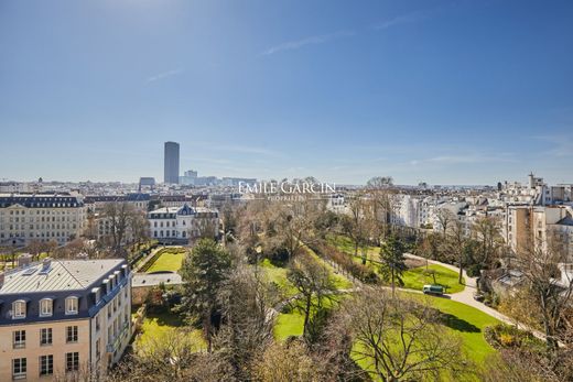 Apartment / Etagenwohnung in Tour Eiffel, Invalides – Ecole Militaire, Saint-Thomas d’Aquin, Paris