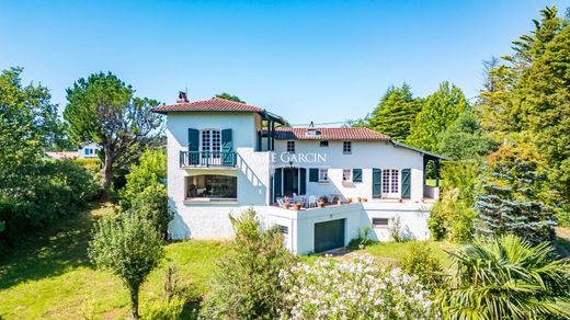 Maison de luxe à Arcangues, Pyrénées-Atlantiques