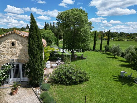 Uzès, Gardの高級住宅