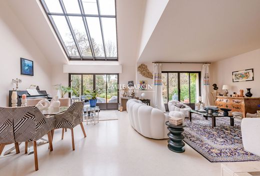 Luxury home in Bougival, Yvelines