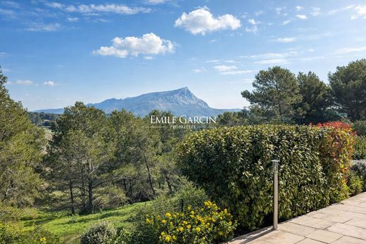 Luxury home in Saint-Marc-Jaumegarde, Bouches-du-Rhône