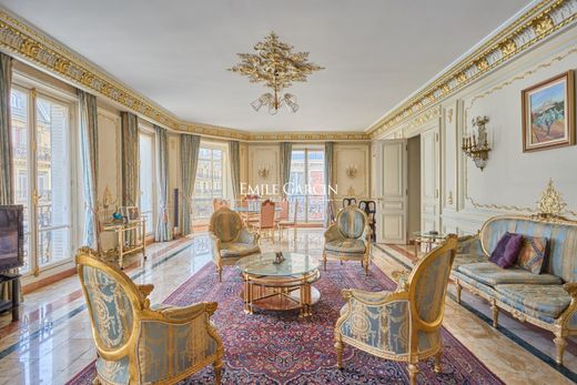 Apartment / Etagenwohnung in Champs-Elysées, Madeleine, Triangle d’or, Paris