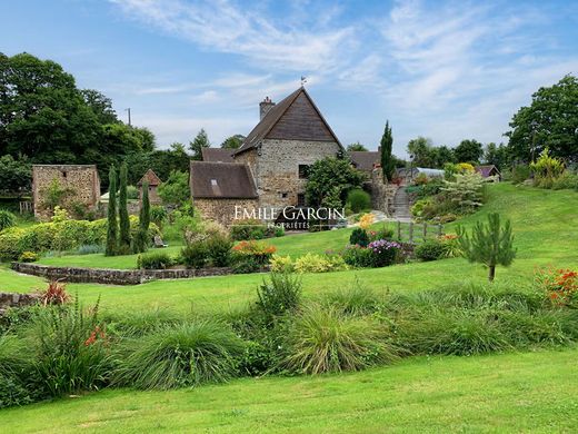 Casa di lusso a Bagnoles-de-l'Orne, Orne