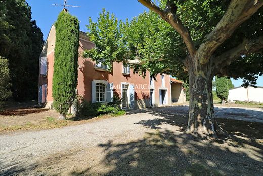 Country House in Noves, Bouches-du-Rhône