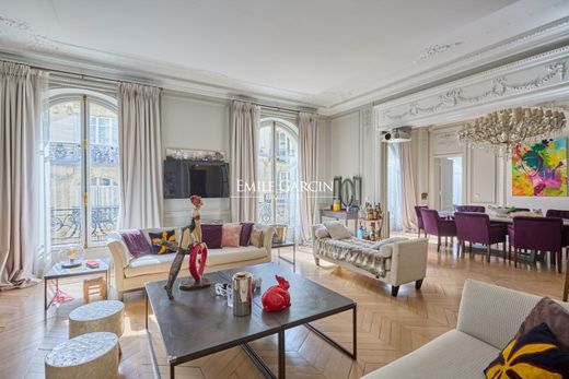 Apartament w Monceau, Courcelles, Ternes, Paris