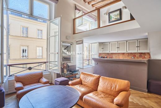 Apartment in Tour Eiffel, Invalides – Ecole Militaire, Saint-Thomas d’Aquin, Paris