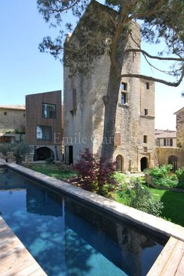 Uzès, Gardの高級住宅