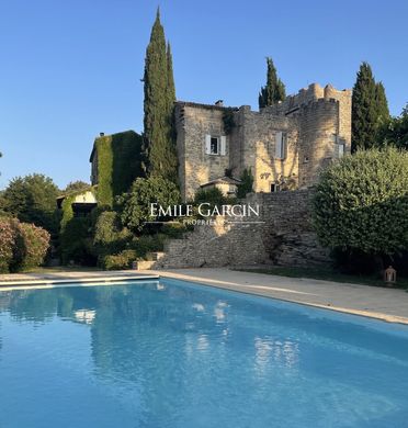 Luxury home in Uzès, Gard