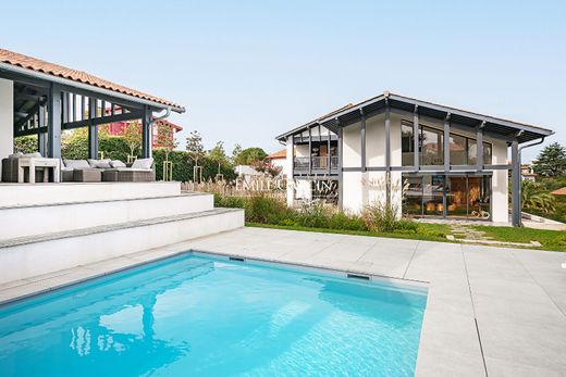 Casa di lusso a Saint-Jean-de-Luz, Pirenei atlantici