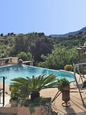 Villa en St Paul de Vence, Alpes Marítimos