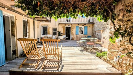 Villa Lauris, Vaucluse