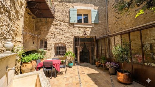 Villa in Cucuron, Vaucluse