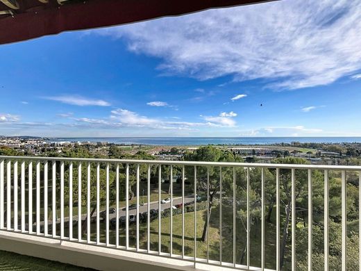 Piso / Apartamento en Cagnes-sur-Mer, Alpes Marítimos