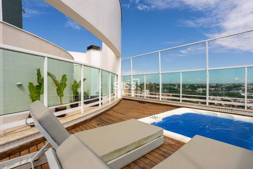 クリチバ, Curitibaのアパートメント