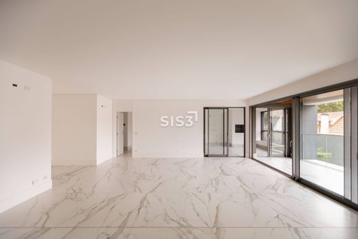 クリチバ, Curitibaのアパートメント