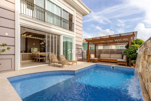 빌라 / 쿠리치바, Curitiba