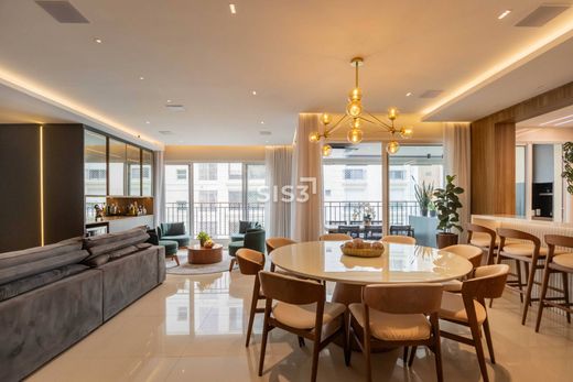 ﺷﻘﺔ ﻓﻲ Curitiba, Paraná