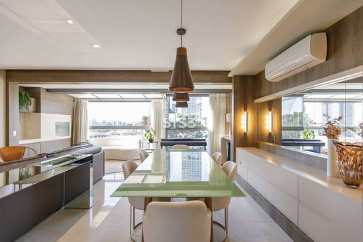 아파트 / 쿠리치바, Curitiba