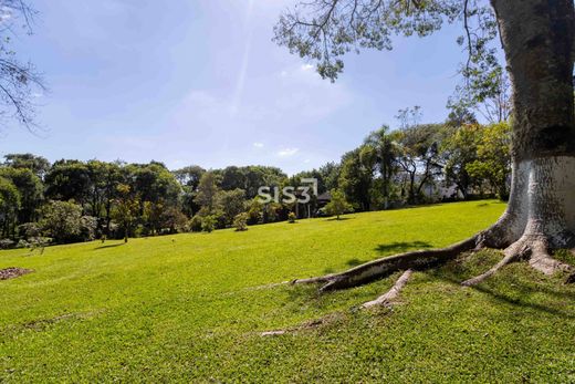 Land in Almirante Tamandaré, Paraná
