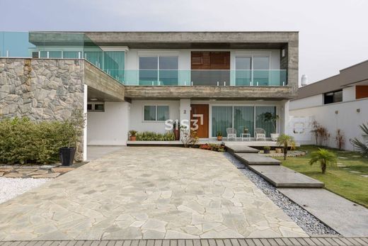 Villa in Curitiba, Paraná