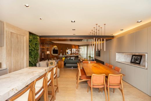 套间/公寓  Curitiba, Paraná