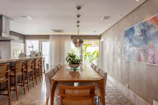 빌라 / 쿠리치바, Curitiba