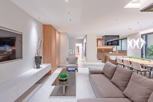 아파트 / 쿠리치바, Curitiba