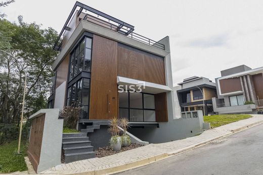 Villa in Curitiba, Paraná