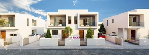 半独立式房屋  Paphos, Paphos District