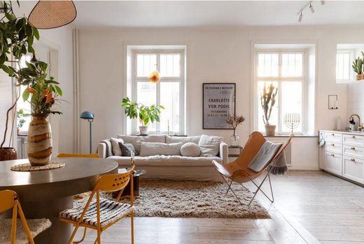 Apartment / Etagenwohnung in Stockholm, Stockholms Kommun