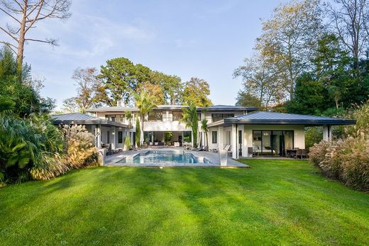 Villa in Biarritz, Pyrénées-Atlantiques