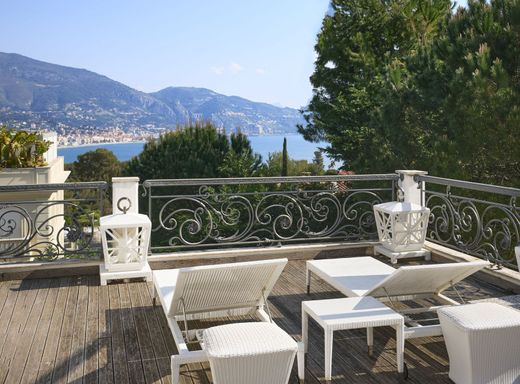 Villa in Roquebrune-Cap-Martin, Alpes-Maritimes