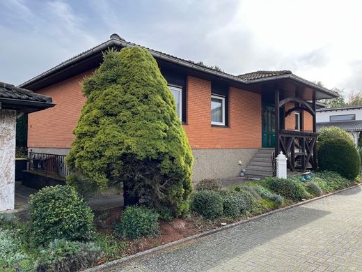 Luxus-Haus in Stadecken-Elsheim, Rheinland-Pfalz