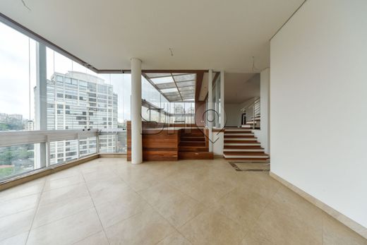 Piso / Apartamento en São Paulo