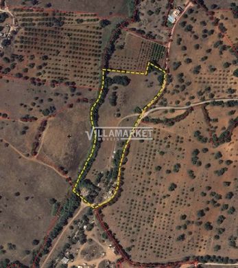 Land in Albufeira e Olhos de Água, Albufeira Municipality