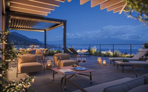 Penthouse in Salò, Provincia di Brescia