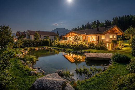 Luxury home in Saalfelden am Steinernen Meer, Politischer Bezirk Zell am See