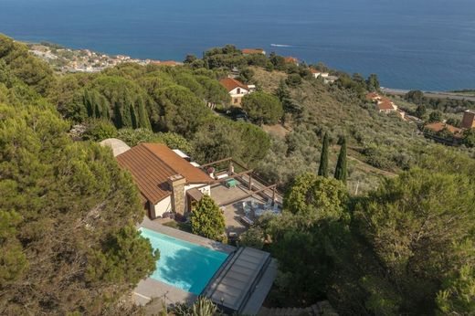 ﻓﻴﻼ ﻓﻲ Cipressa, Provincia di Imperia