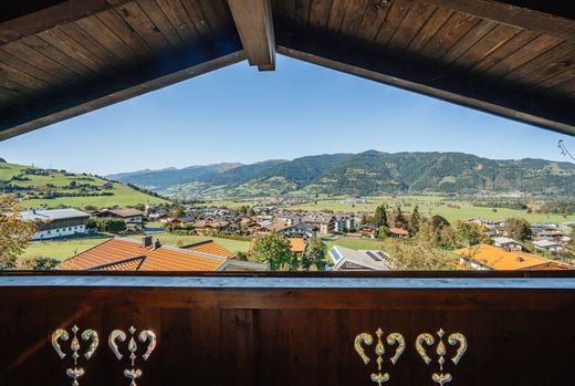 Casa di lusso a Kaprun, Politischer Bezirk Zell am See