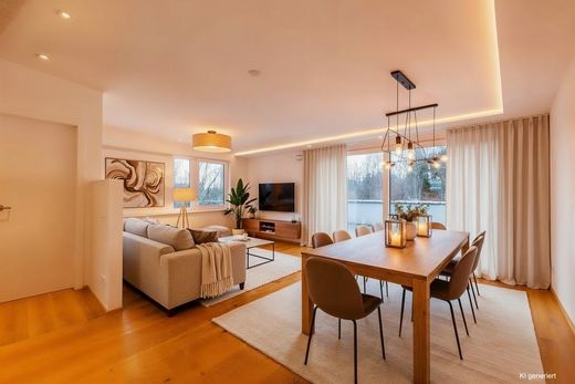 Attico a Elsbethen, Politischer Bezirk Salzburg-Umgebung