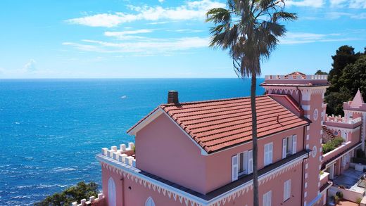 ﺷﻘﺔ ﻓﻲ Imperia, Provincia di Imperia