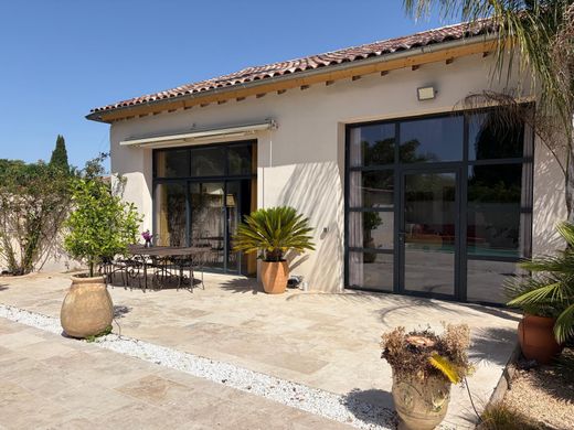 Вилла, Mouriès, Bouches-du-Rhône