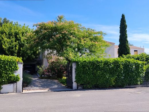 Villa in Sommières, Gard