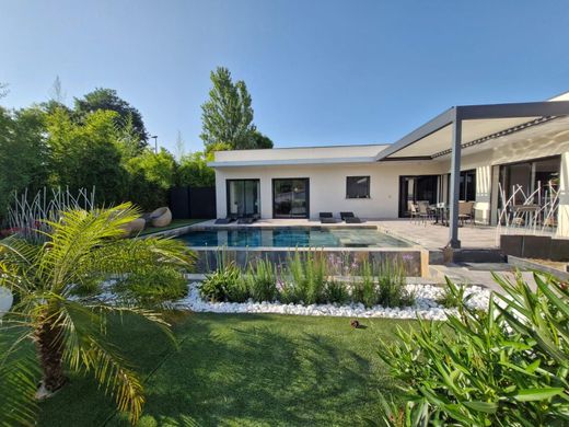 ﻓﻴﻼ ﻓﻲ Castelnau-le-Lez, Hérault