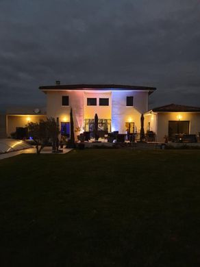 Willa w Arles, Bouches-du-Rhône